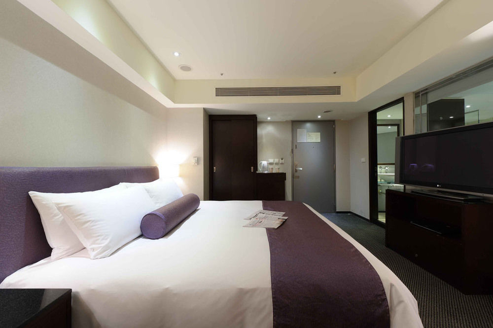 เค โฮเต็ล ยุงเหอ Hotel หยงเหอ ภายนอก รูปภาพ