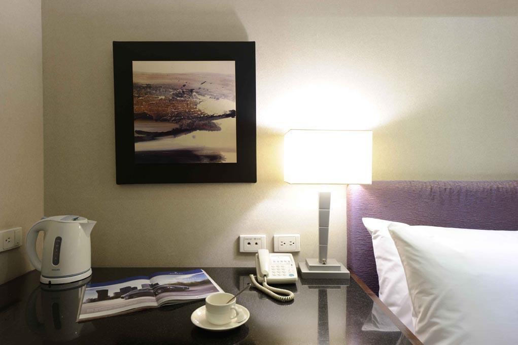 เค โฮเต็ล ยุงเหอ Hotel หยงเหอ ภายนอก รูปภาพ