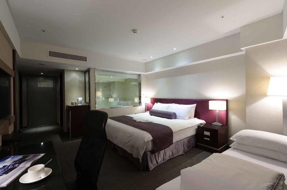 เค โฮเต็ล ยุงเหอ Hotel หยงเหอ ภายนอก รูปภาพ
